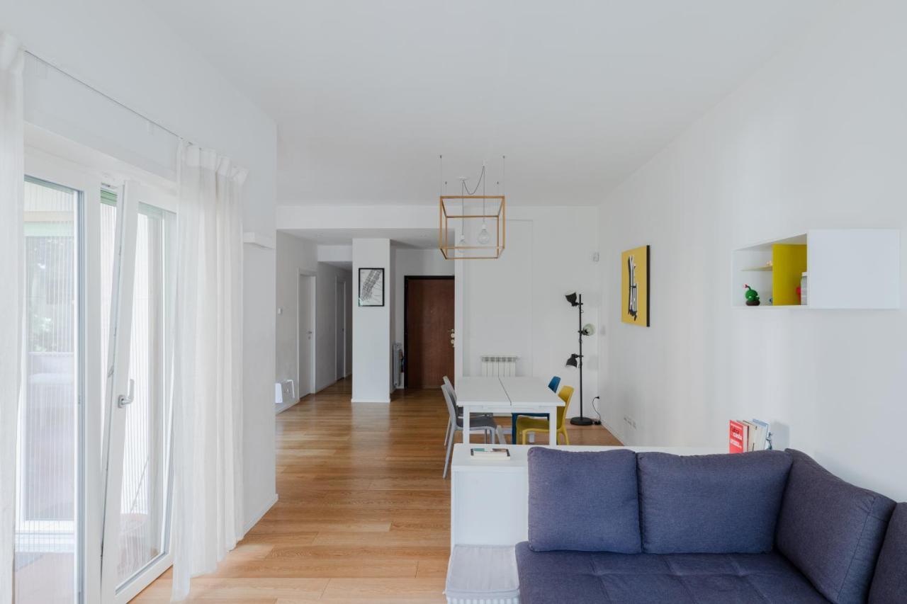 Stupendo Appartamento In Quartiere Residenziale Рим Экстерьер фото